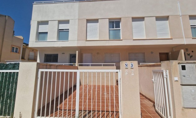 Herverkoop - Triplex -
Orihuela Costa - Los Dolses
