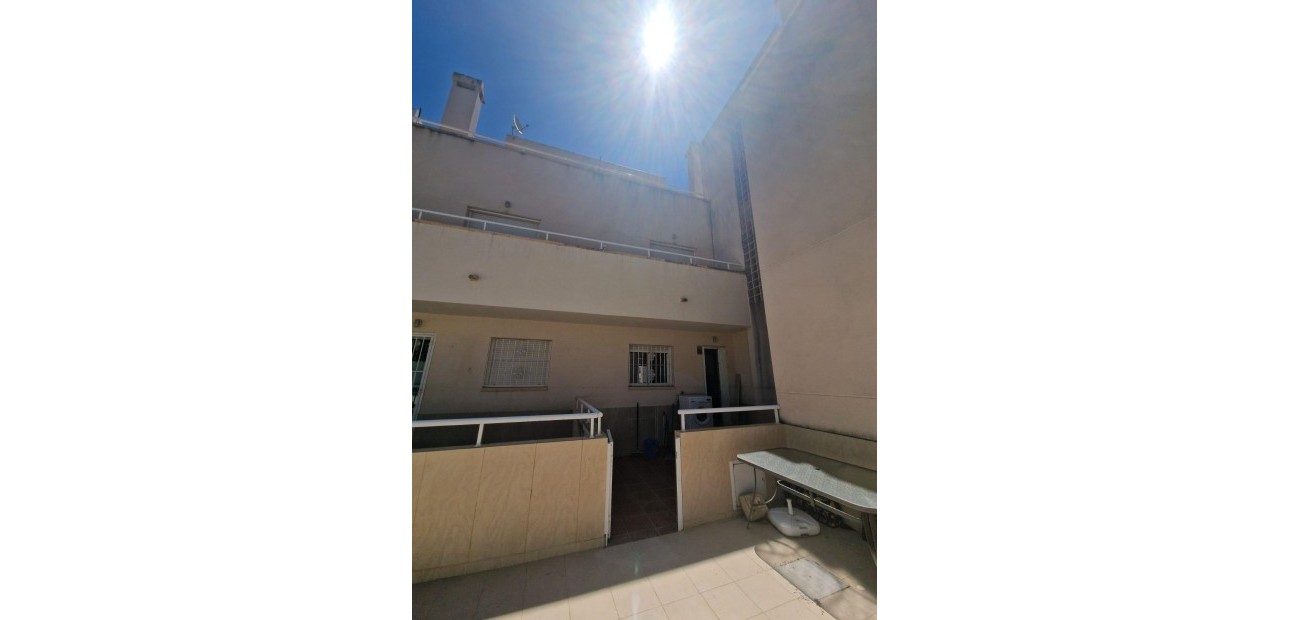 Herverkoop - Triplex -
Orihuela Costa - Los Dolses