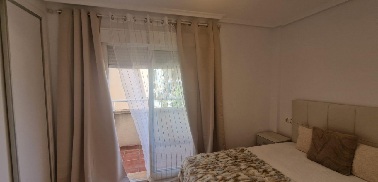 Herverkoop - Triplex -
Orihuela Costa - Los Dolses
