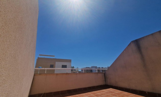 Herverkoop - Triplex -
Orihuela Costa - Los Dolses
