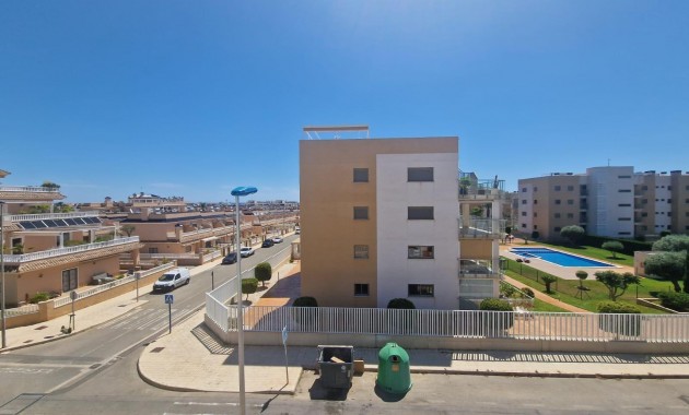 Herverkoop - Triplex -
Orihuela Costa - Los Dolses