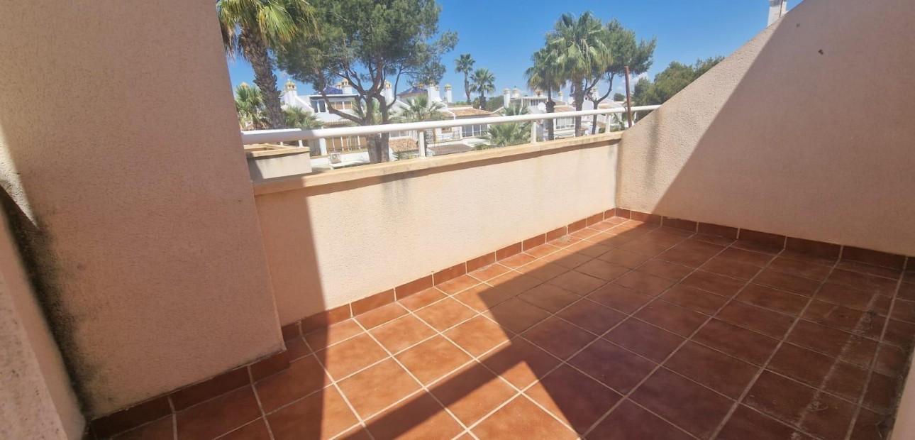 Herverkoop - Triplex -
Orihuela Costa - Los Dolses
