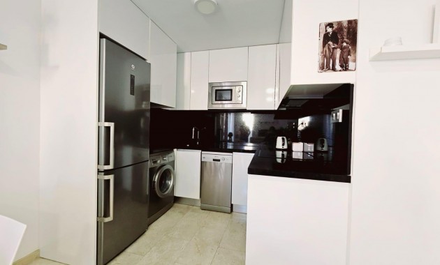Sale - Apartment / flat -
Torrevieja - Los balcones