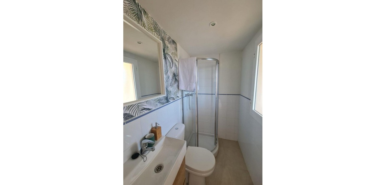 Sale - Apartment / flat -
Torrevieja - Los balcones