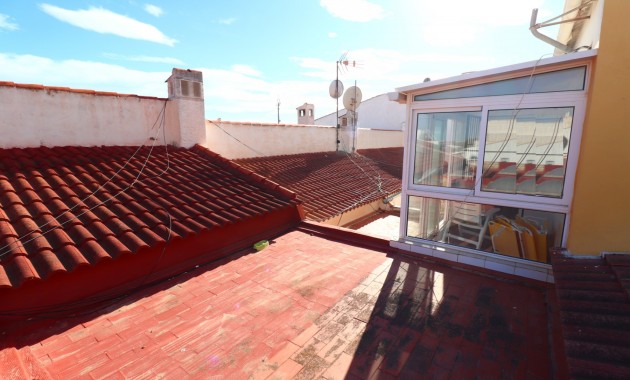 Herverkoop - Herenhuis -
Torrevieja - El Chaparral