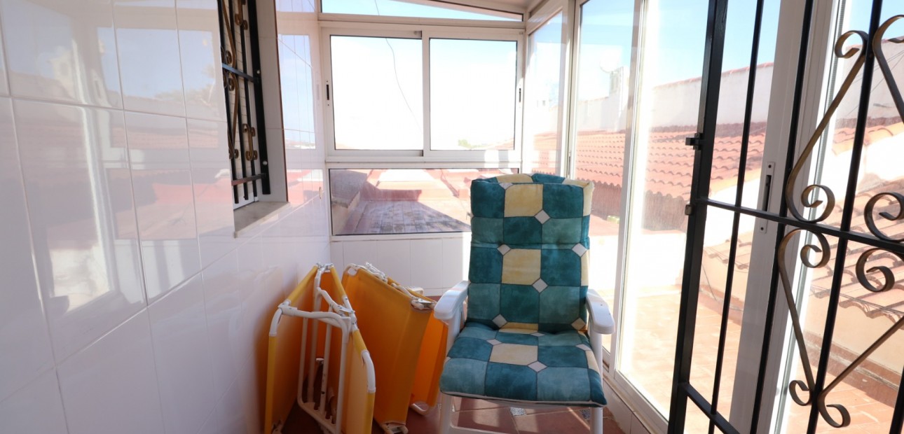 Herverkoop - Herenhuis -
Torrevieja - El Chaparral