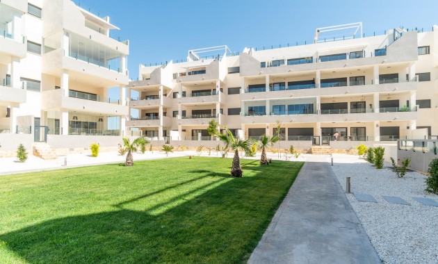 Sale - Ground Floor -
Orihuela Costa - Villamartin