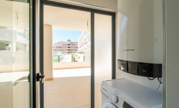 Sale - Ground Floor -
Orihuela Costa - Villamartin