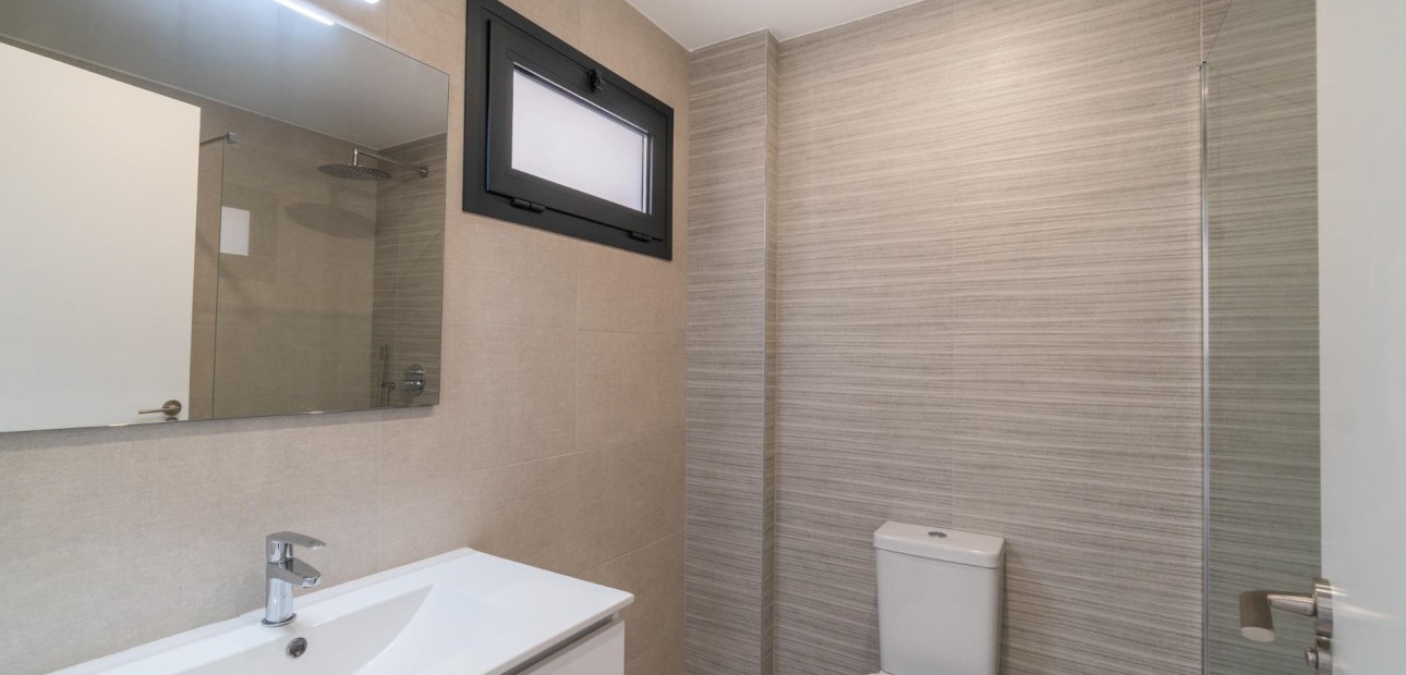 Sale - Ground Floor -
Orihuela Costa - Villamartin