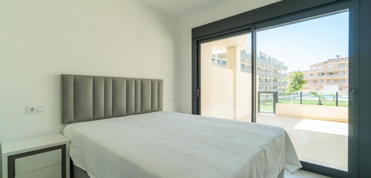 Sale - Ground Floor -
Orihuela Costa - Villamartin