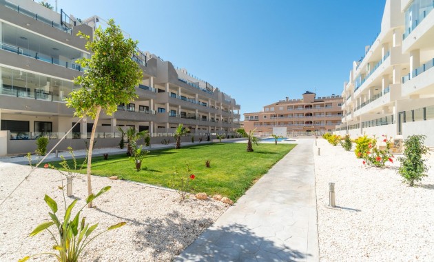 Sale - Ground Floor -
Orihuela Costa - Villamartin