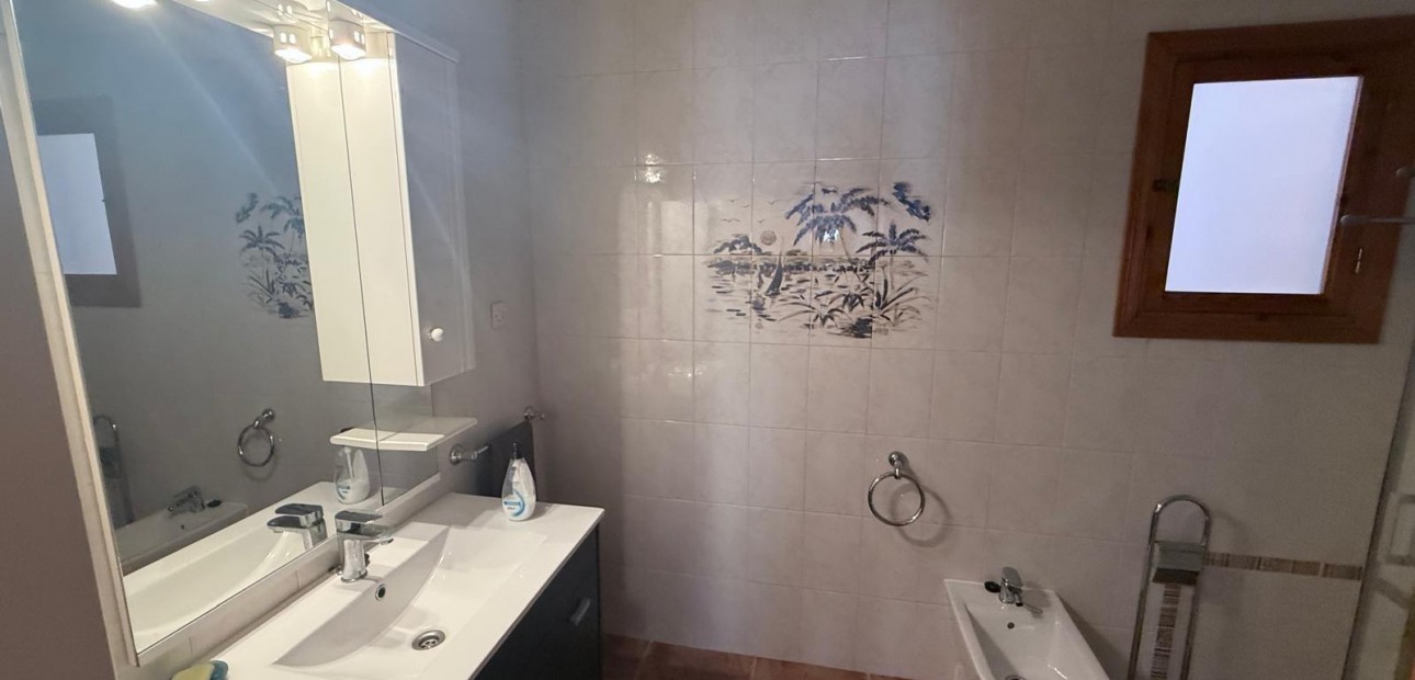 Venta - Apartamento / piso -
Torrevieja - Acequion
