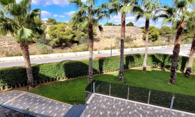Venta - Apartamento / piso -
Orihuela Costa - La Florida