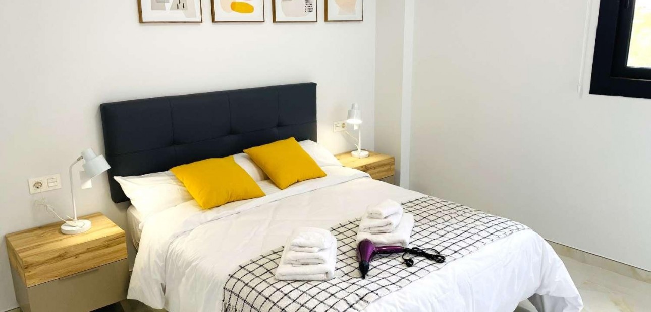 Venta - Apartamento / piso -
Orihuela Costa - La Florida