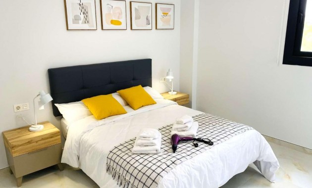 Venta - Apartamento / piso -
Orihuela Costa - La Florida