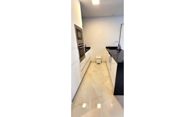 Venta - Apartamento / piso -
Orihuela Costa - La Florida