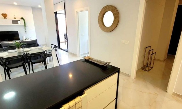 Venta - Apartamento / piso -
Orihuela Costa - La Florida