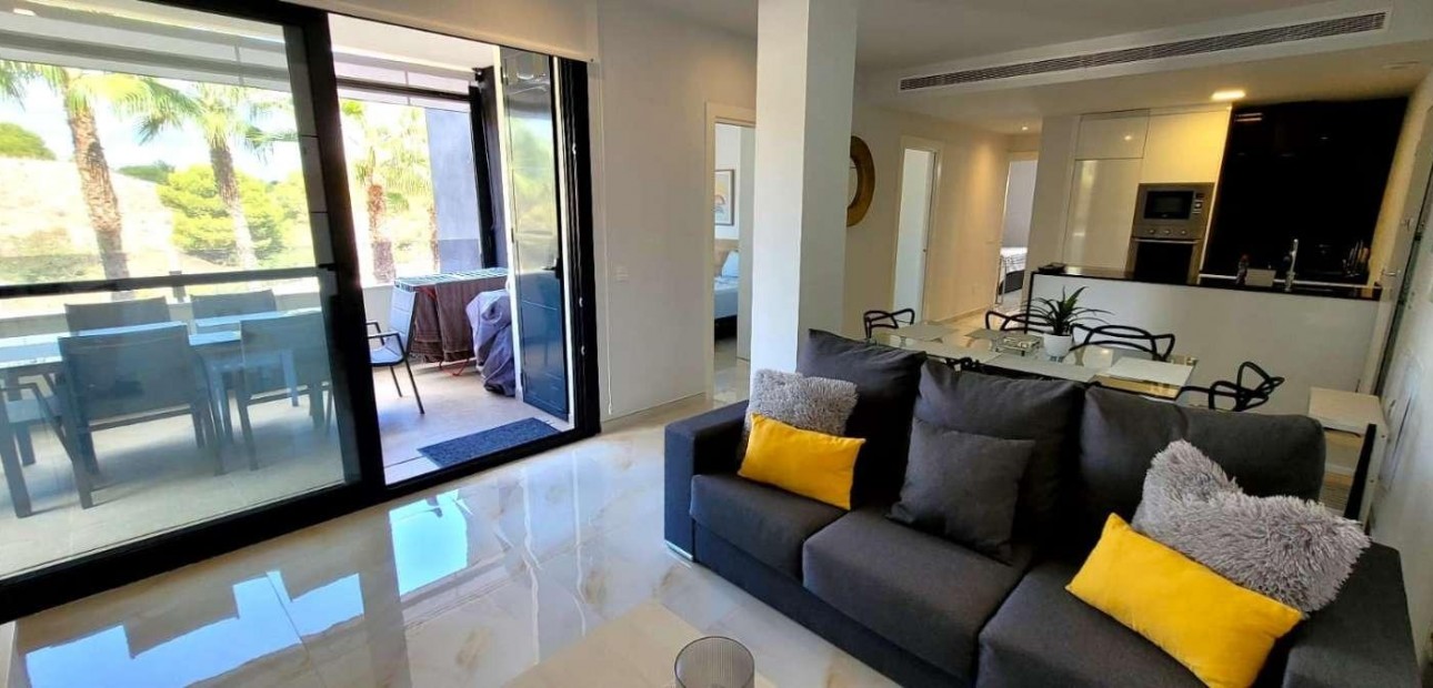 Venta - Apartamento / piso -
Orihuela Costa - La Florida