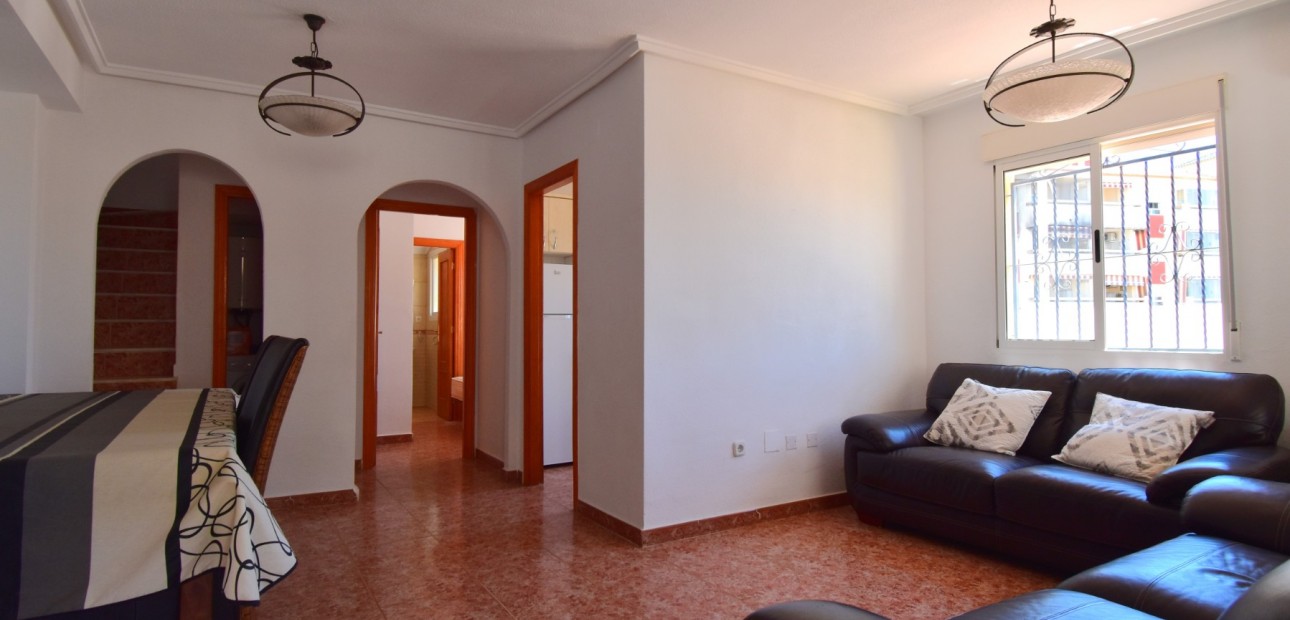 Venta - Semi Detached Villa -
Orihuela Costa - Playa Flamenca