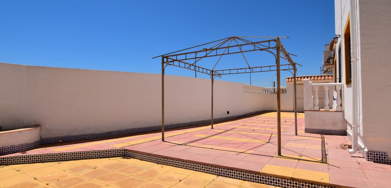 Venta - Semi Detached Villa -
Orihuela Costa - Playa Flamenca