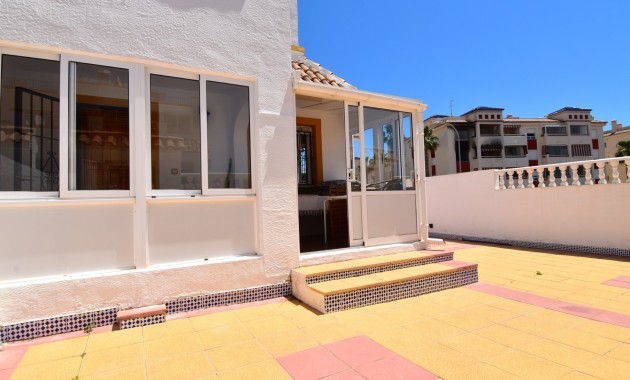 Venta - Semi Detached Villa -
Orihuela Costa - Playa Flamenca