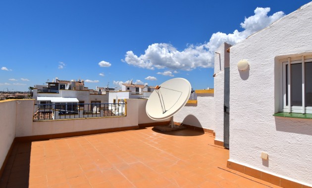 Venta - Semi Detached Villa -
Orihuela Costa - Playa Flamenca
