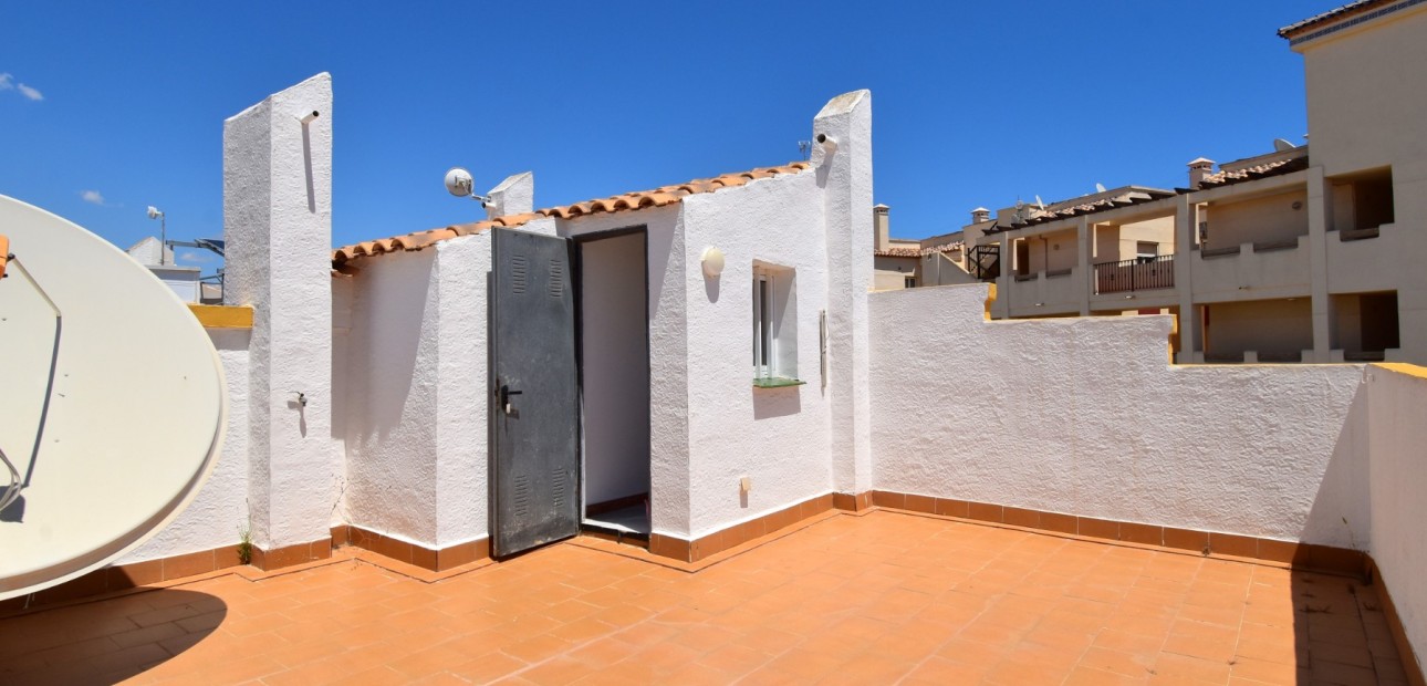 Venta - Semi Detached Villa -
Orihuela Costa - Playa Flamenca