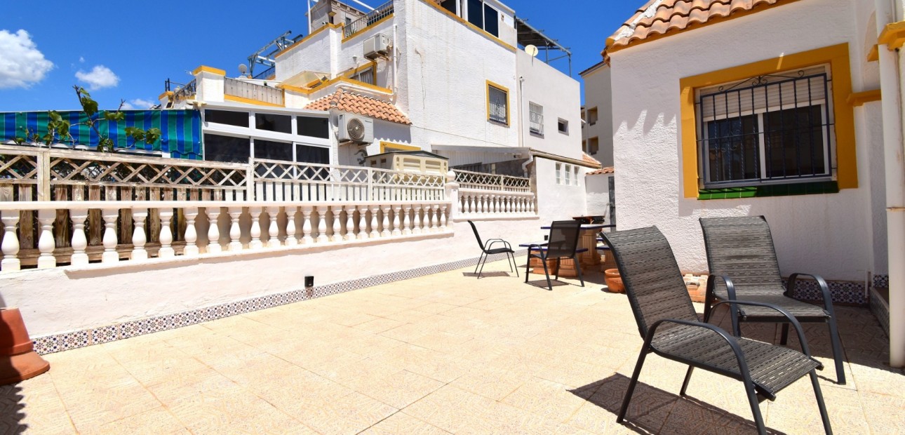 Venta - Semi Detached Villa -
Orihuela Costa - Playa Flamenca
