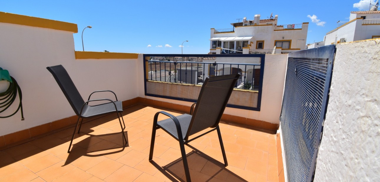 Venta - Semi Detached Villa -
Orihuela Costa - Playa Flamenca