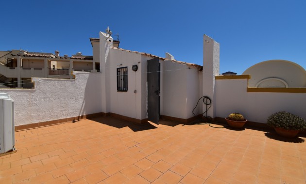 Venta - Semi Detached Villa -
Orihuela Costa - Playa Flamenca