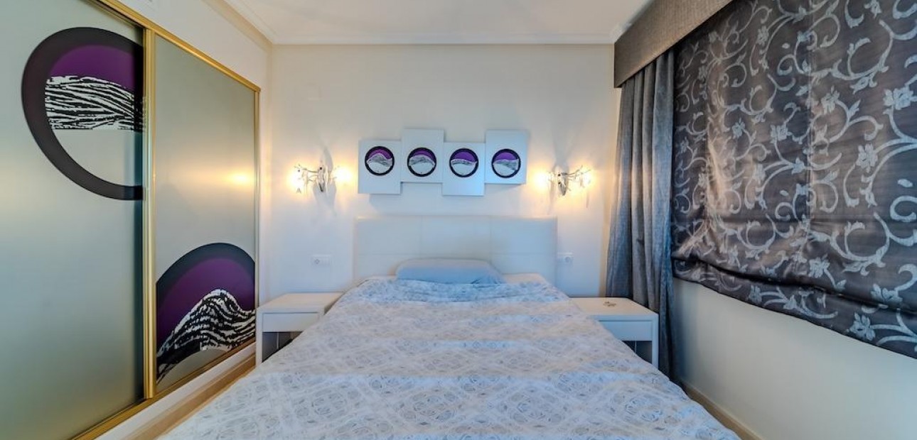 Herverkoop - Villa -
Torrevieja - Torre la mata