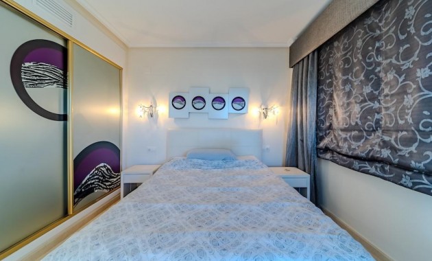 Herverkoop - Villa -
Torrevieja - Torre la mata