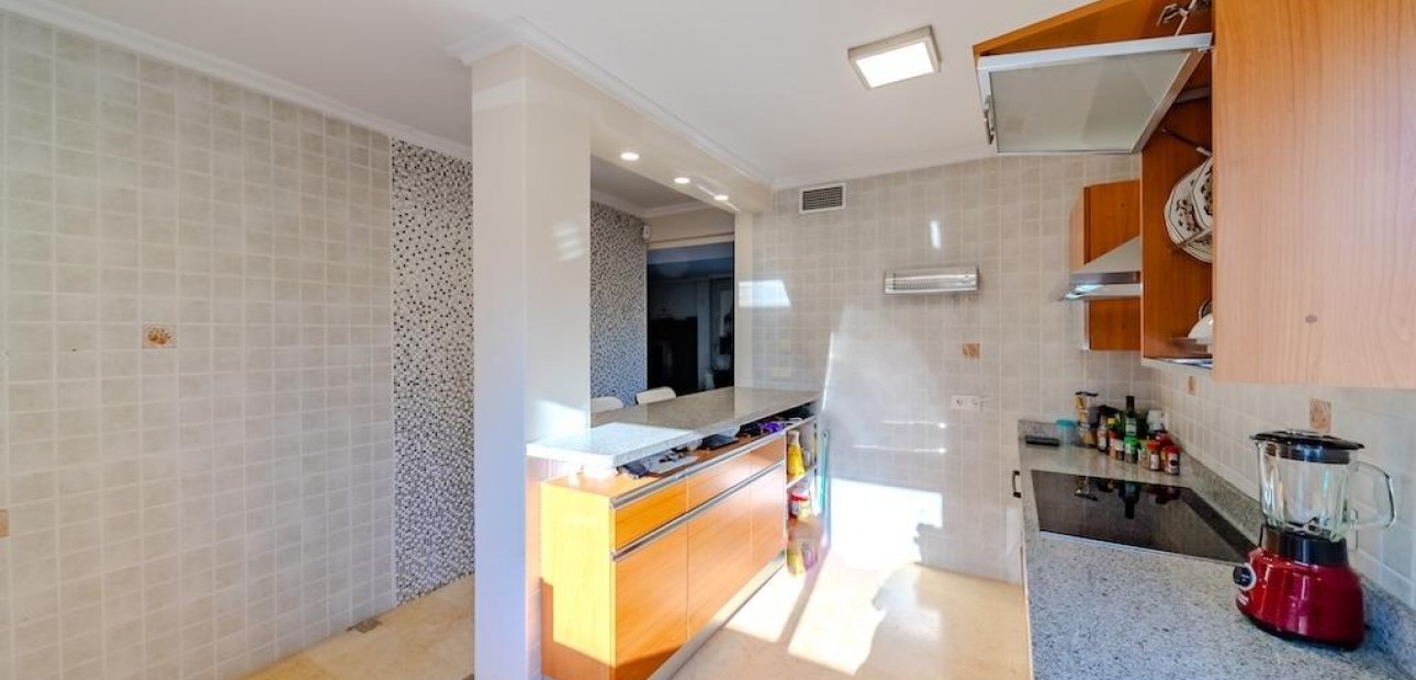 Herverkoop - Villa -
Torrevieja - Torre la mata