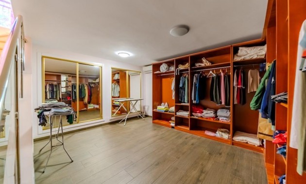Herverkoop - Villa -
Torrevieja - Torre la mata