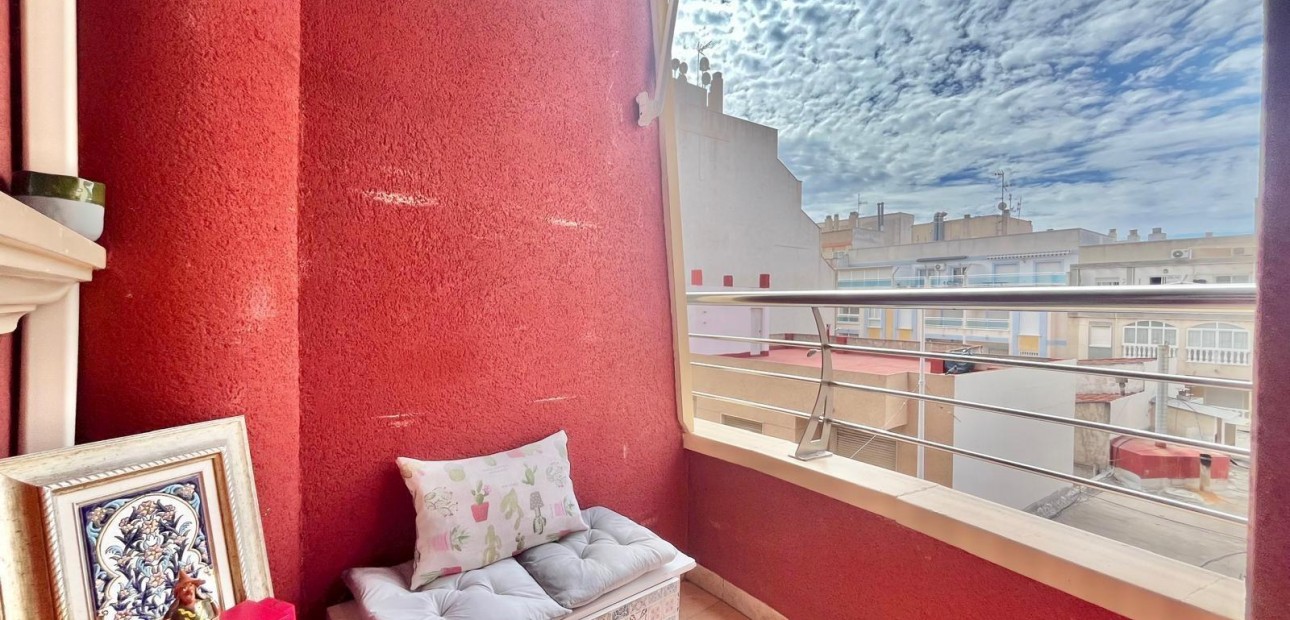Sale - Apartment / flat -
Torrevieja - torrevieja