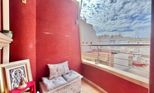 Sale - Apartment / flat -
Torrevieja - torrevieja