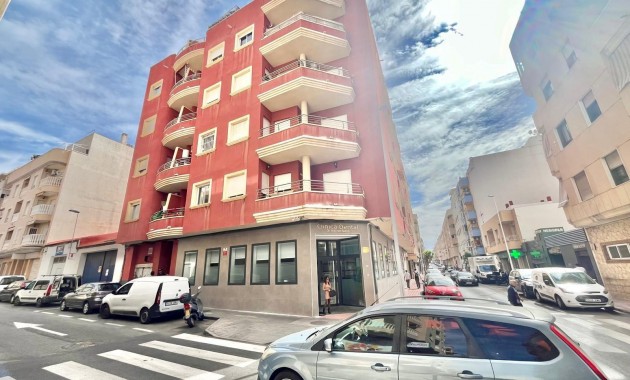 Sale - Apartment / flat -
Torrevieja - torrevieja