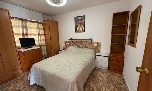 Herverkoop - Appartement / flat -
Torrevieja - Torre la mata