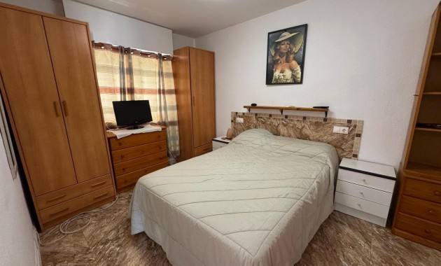 Herverkoop - Appartement / flat -
Torrevieja - Torre la mata
