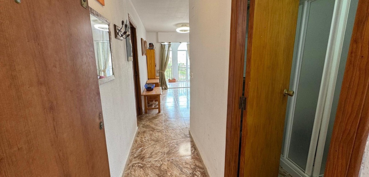 Herverkoop - Appartement / flat -
Torrevieja - Torre la mata
