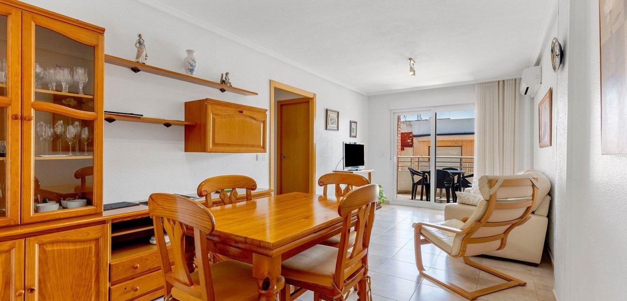 Sale - Apartment / flat -
Torrevieja - Acequion