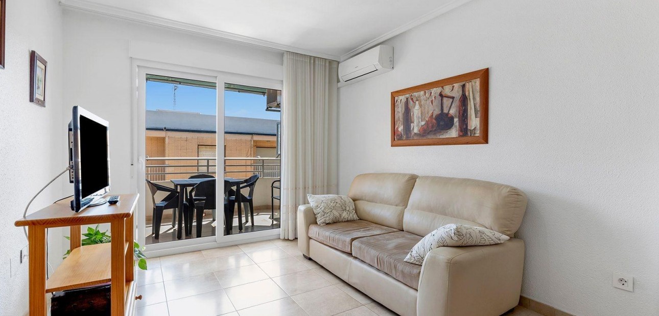 Sale - Apartment / flat -
Torrevieja - Acequion