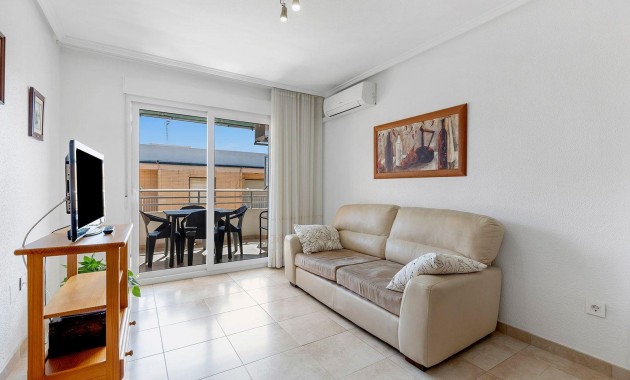 Sale - Apartment / flat -
Torrevieja - Acequion
