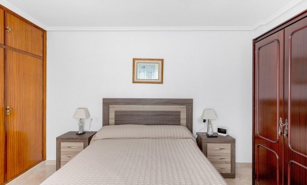 Sale - Apartment / flat -
Torrevieja - Acequion
