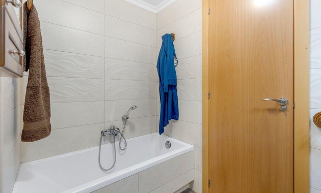 Sale - Apartment / flat -
Torrevieja - Acequion