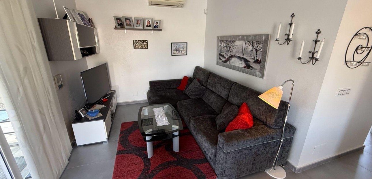 Herverkoop - Villa -
Ciudad quesada - Costa blanca sur