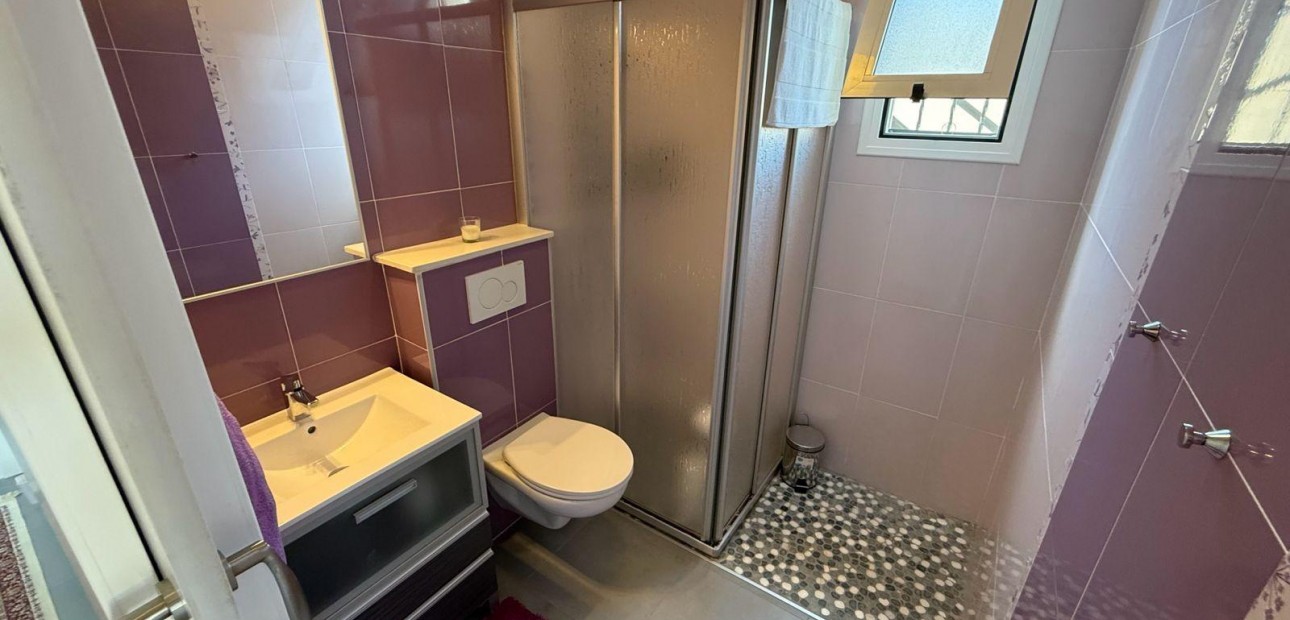 Herverkoop - Villa -
Ciudad quesada - Costa blanca sur