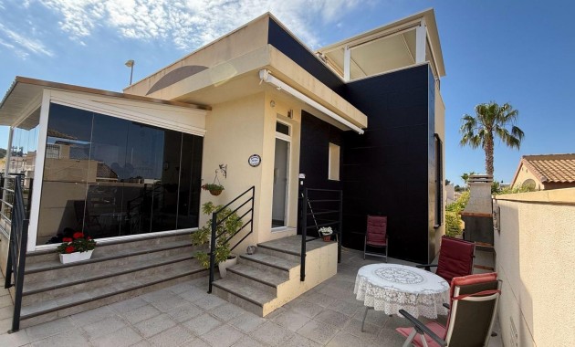 Herverkoop - Villa -
Ciudad quesada - Costa blanca sur