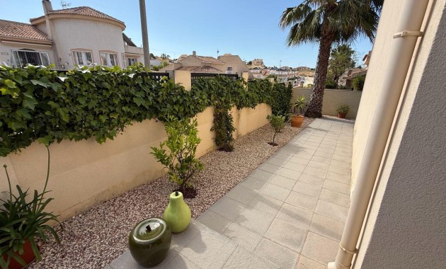 Herverkoop - Villa -
Ciudad quesada - Costa blanca sur