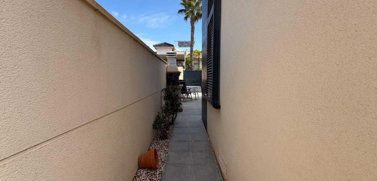 Herverkoop - Villa -
Ciudad quesada - Costa blanca sur